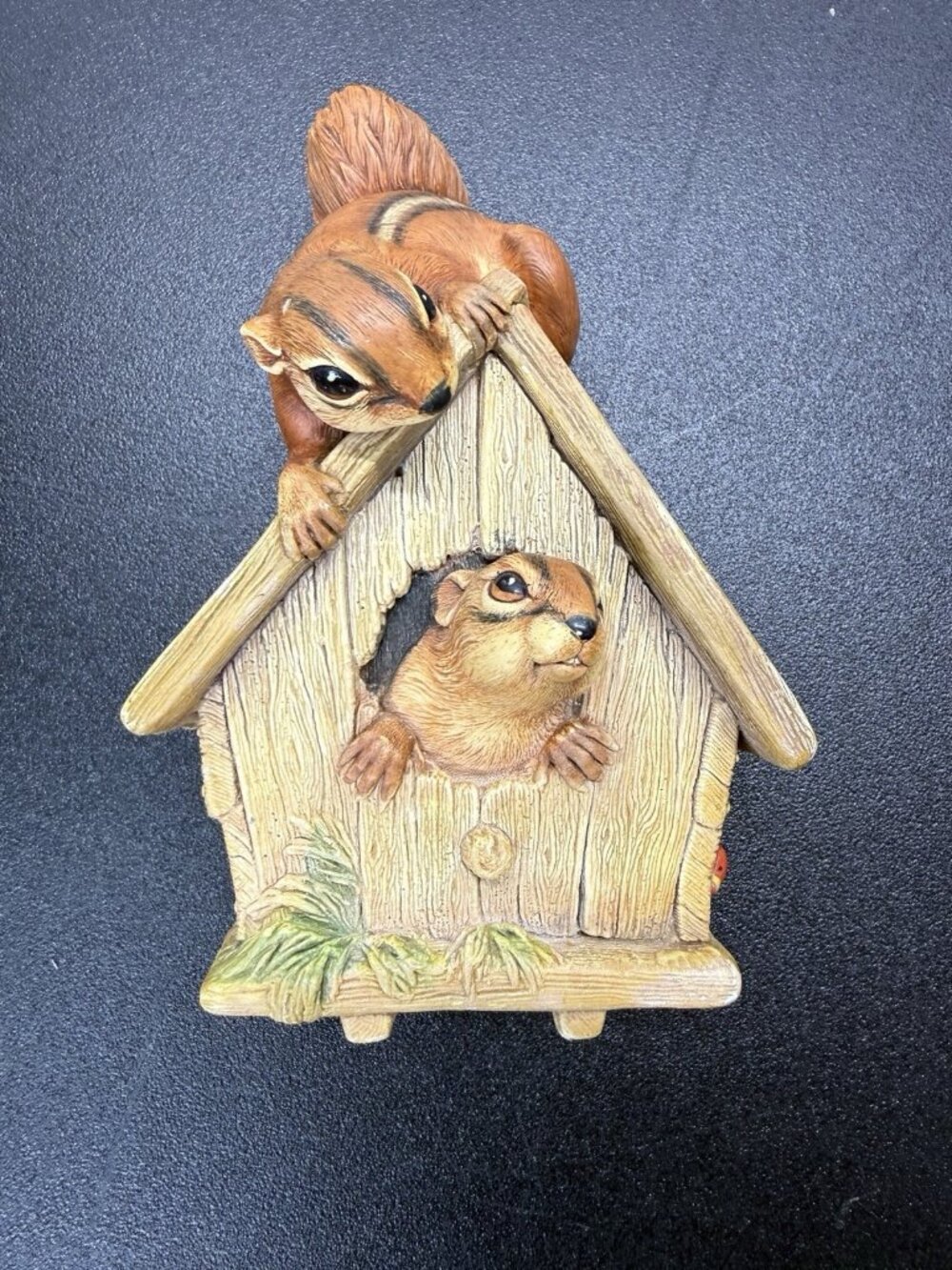 Bossons Chalkware Chipmunks in House Figurine 6-1/2" T England 1967 Wall Hanging